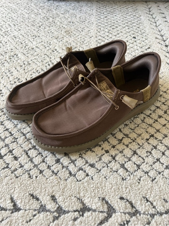 Men’s Dive Bomber Muck Brown Slip-On Bombers